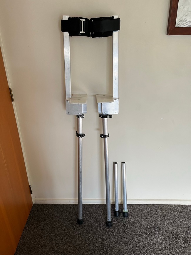 stilts1